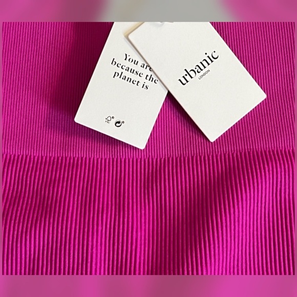 Urbanic London Matching Sport Bra and Leggings Set Women's Size Small-NWT - Picture 5 of 9